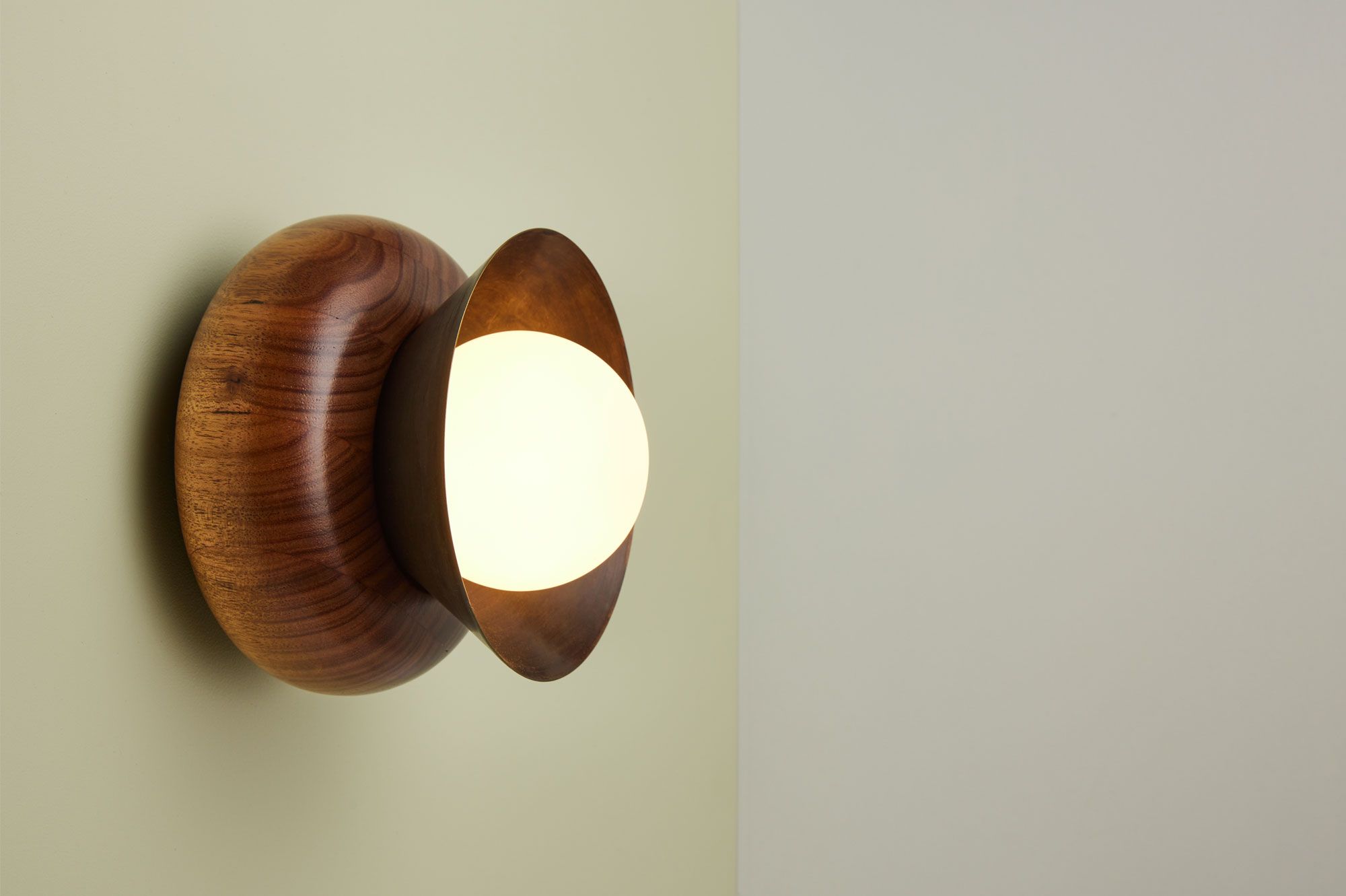 Side view of wall sconce with LED bulb
